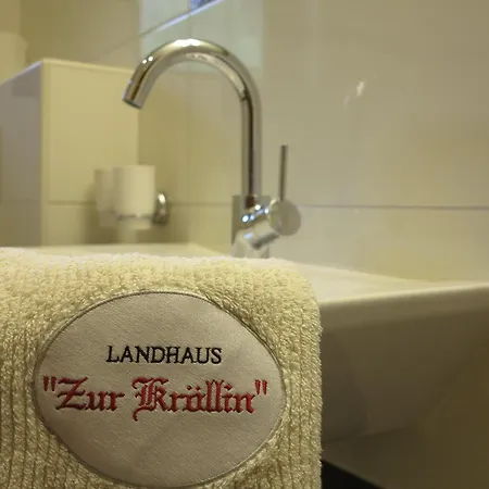 Zur Kroellin Appartement